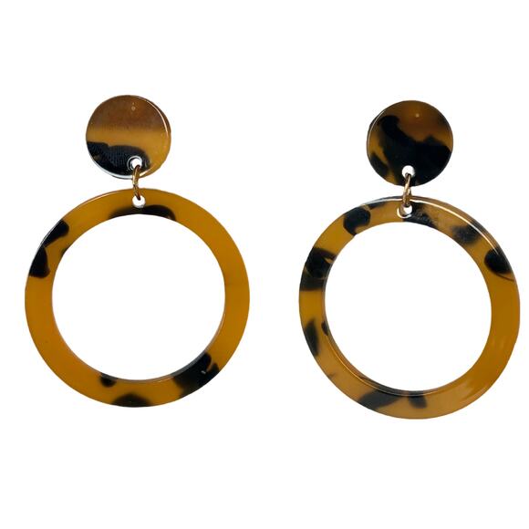Yellow and Brown Tortoise Shell Round Hoop Drop Earrings - Picture 3 of 4
